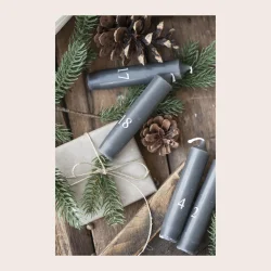 Ib Laursen - kalenderlys mrkegr