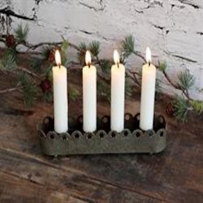 Chic Antique Adventsstage med blondekant