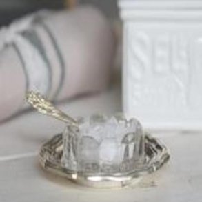 Chic Antique Saltkar