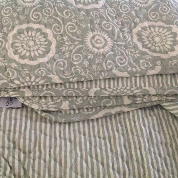 Chic Antique Quilt grnmnstret